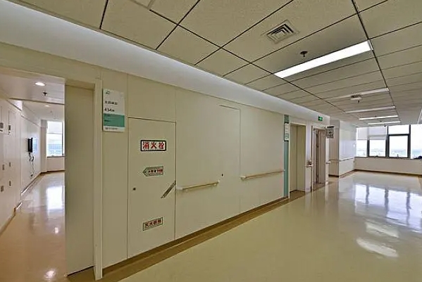 八大处整形医院侯典举鼻唇沟修复手术价格表?求美案例,口碑反馈