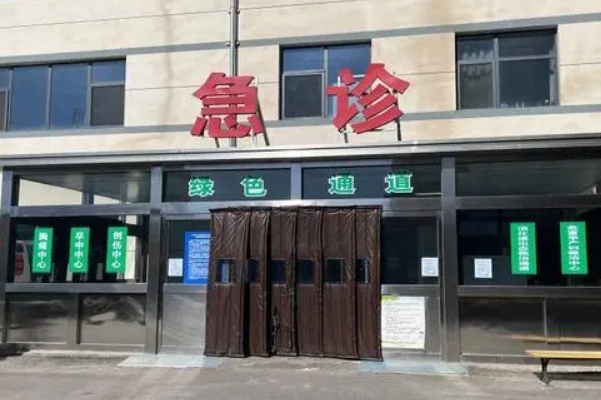 大同市张胜利眼窝凹陷填充玻尿酸技术怎么样?口碑详情