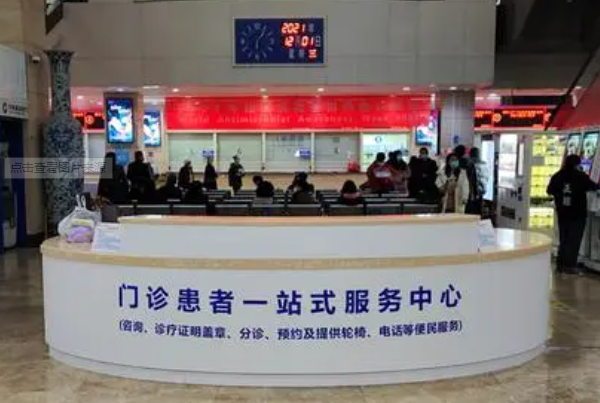 重医大附一院自体隆胸失败修复案例反馈,专家信息