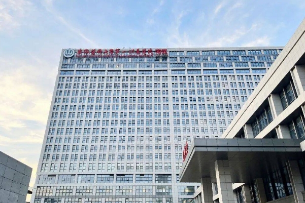 安徽医科大学第一附属医院疤痕修复三个月案例恢复过程(效果怎么样?技术点评)	