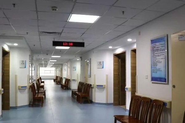 沈阳市张健玻尿酸注射泪沟技术怎么样?专家介绍