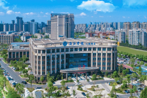 浙江医院眼袋切除技术怎么样?收费多少?案例分享	