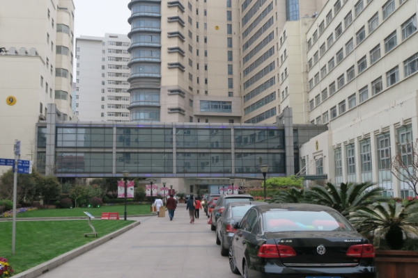 复旦大学附属华东医院注射丰唇手术一年术后恢复案例(效果怎么样?技术评测)	