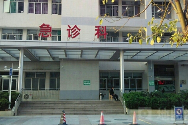 清远市人民医院隆鼻术后半年案例&技术怎么样?	