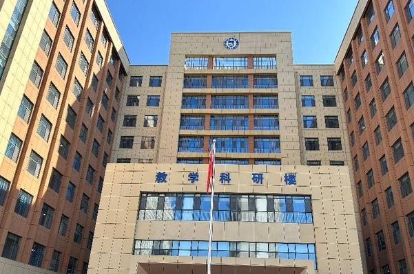 滨州医学院附属医院玻尿酸丰唇改唇实力案例|技术级别怎么样?专家资料	