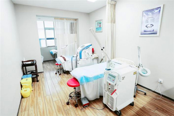 晋中市第一人民医院牙齿矫正技术特色怎么样?经验案例