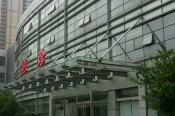 扬州大学附属医院玻尿酸泪沟技术亮点怎么样?案例点评	