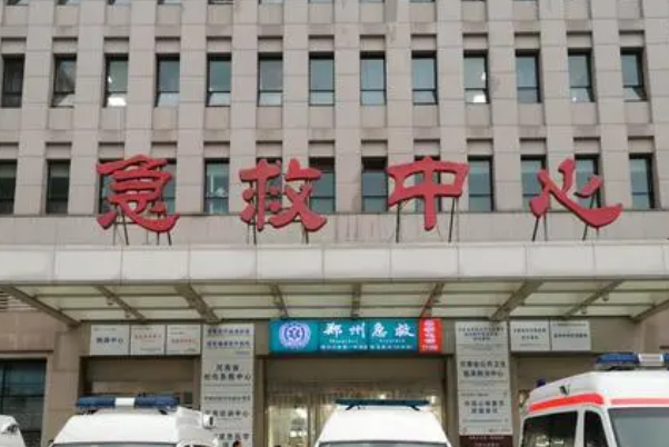 郑大一附院眼睛近视矫正术后半年恢复案例(效果怎么样?技术能力)