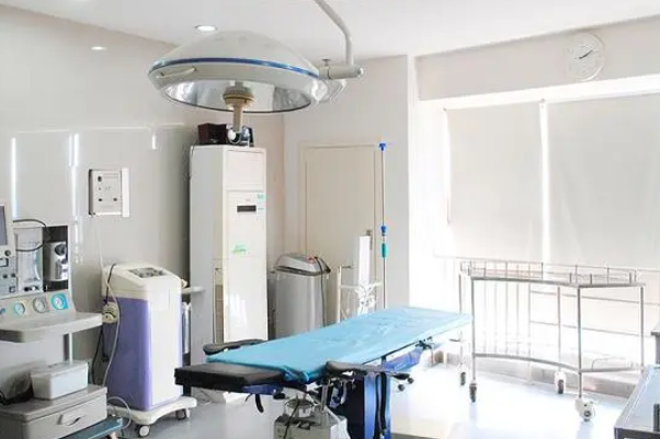 厦门医学院附属口腔医院进口种植牙技术怎么样?收费多少?案例欣赏