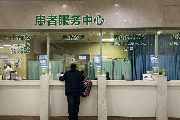 华西牙种植医院种植满口牙技术特色怎么样?变美案例