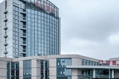 重庆医科大学附属第一医院金山医院玻尿酸注射泪沟技术优点怎么样?案例变化